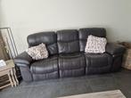 Salon bruin Ral 8019 leder 3x relax functie, Ophalen, Zo goed als nieuw, Rechte bank, Pollyvalent