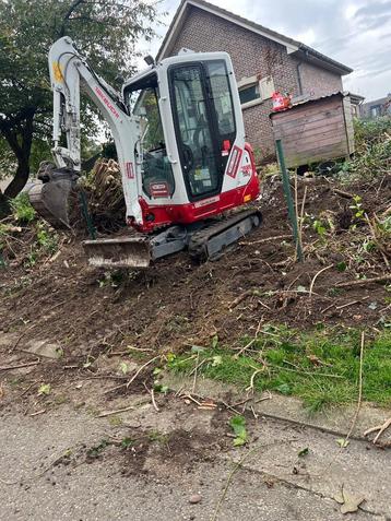 Mini-tracteur Tuinenleuckx, outils, grue et chauffeur à loue