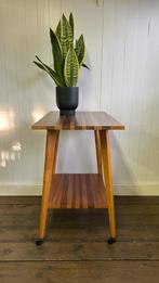 Vintage roltafeltje jaren ’60 stijl., Huis en Inrichting, Ophalen, Zo goed als nieuw
