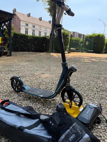 OXELO scooterhoes, voet, tas, beschermingen beschikbaar voor biedingen