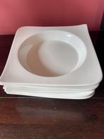 6 borden voor soep of voorgerecht, Huis en Inrichting, Keuken | Servies, Ophalen of Verzenden, Zo goed als nieuw, Bord(en), Effen