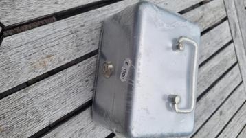 Geldkoffer nieuw beschikbaar voor biedingen