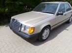 Mercedes W124 260E automaat, Auto's, Automaat, 4 deurs, Zwart, Mercedes-Benz
