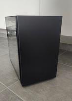 NZXT H210i Zwart, Computers en Software, Computerbehuizingen, Ophalen of Verzenden, Gebruikt