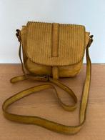 Lichtbruine lederen crossbody schoudertas, Ophalen of Verzenden, Zo goed als nieuw, Bruin, Schoudertasje