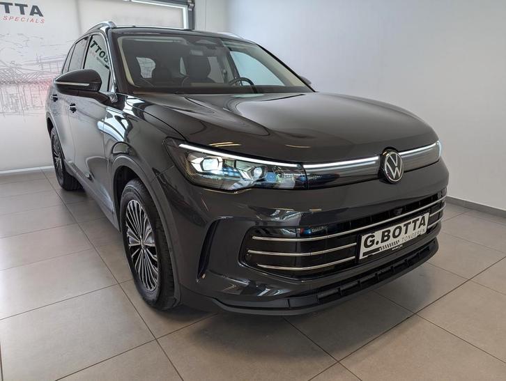 Volkswagen Tiguan 1.5 eTSi MHEV 150 DSG7 Elegance *Massage z, Auto's, Volkswagen, Bedrijf, Te koop, Tiguan, 360° camera, ABS, Achteruitrijcamera
