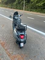 Vespa sprint Nardo Grey 2020, b klasse, Fietsen en Brommers, Ophalen, Zo goed als nieuw