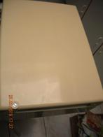 Apotheekkast + medicatiedoosje, Enlèvement