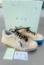 Espadrilles blanches cassées originales. Couleur : beige, Off-White, Enlèvement ou Envoi, Beige, Sneakers et Baskets