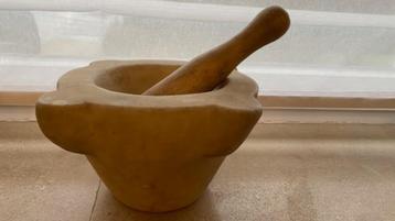 Ancien mortier provencal XIXème en marbre + pilon en bois beschikbaar voor biedingen