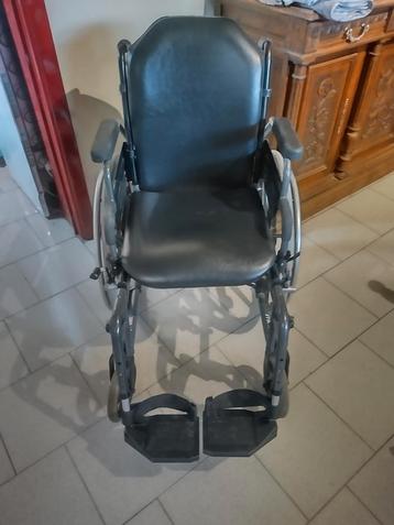 Rolstoel beschikbaar voor biedingen