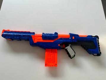 Fusil Nerf avec chargeur de 12 balles, Enlèvement, Comme neuf