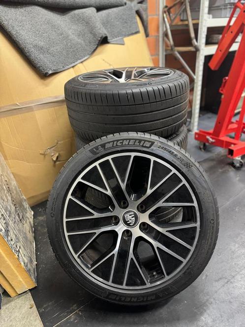 Porsche Taycan 20 inch aero velgen + Banden, Auto-onderdelen, Banden en Velgen, Band(en), 20 inch, Ophalen