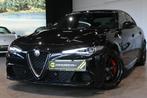 Alfa Romeo Giulia Quadrifoglio **LED/CUIR/CARBONE/H&K/CAM**, Autos, Alfa Romeo, 375 kW, 5 places, Carnet d'entretien, Berline