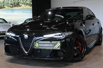 Alfa Romeo Giulia Quadrifoglio **LED/CUIR/CARBONE/H&K/CAM**