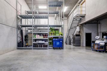 MAGAZIJN PALLETREK als nieuw!!! beschikbaar voor biedingen
