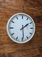 Oude schoolklok, Merk Van Doorn, Doorsnede 33 cm,, Enlèvement