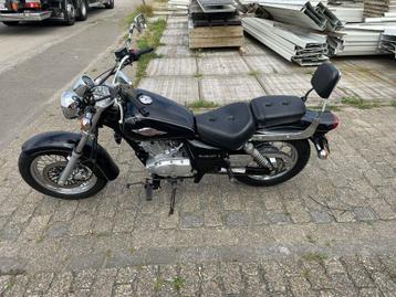 Suzuki	Marauder 125	meeneemprijs  disponible aux enchères