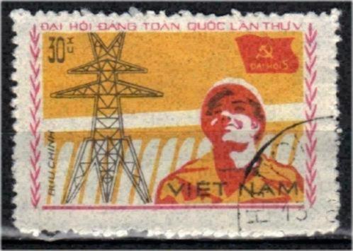 Vietnam 1982 - Yvert 338 - Partijcongres (ST), Postzegels en Munten, Postzegels | Azië, Gestempeld, Verzenden