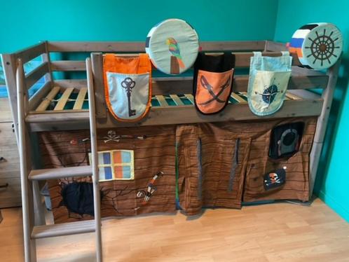 Lit Flexa mi-hauteur + pieds hauteur max, Kinderen en Baby's, Kinderkamer | Stapelbedden en Hoogslapers, Gebruikt, Halfhoogslaper