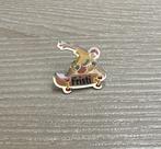 PIN - FRISTI - SKATE - SKATEBOARD, Verzamelen, Verzenden, Gebruikt, Merk, Speldje of Pin