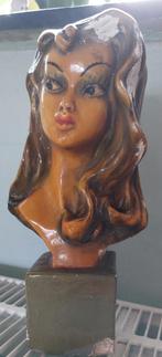 acteur et vedette Brigitte Bardot, Enlèvement ou Envoi, Utilisé, Film, Statue, Réplique ou Modèle