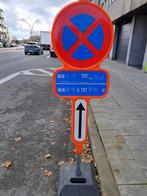 2 parkeerborden, Immo, Garages en Parkeerplaatsen, Oostende