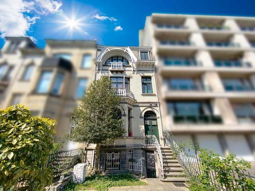 Appartement à vendre à Bruxelles, 5 chambres, Immo, Huizen en Appartementen te koop, Appartement