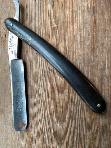 Scheermes W. Picard beschikbaar voor biedingen