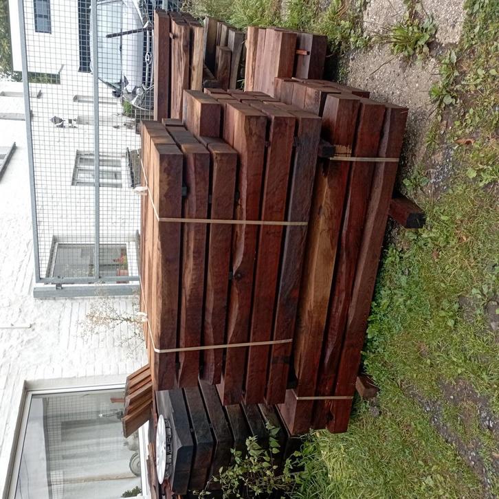 Traverses en chêne traité 10 par 20 cm neuve., Jardin & Terrasse, Poteaux, Poutres & Planches