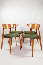 Scandinavian dining chairs set of 4 royal green velvet, Huis en Inrichting, Overige kleuren, Nieuw, Vier, Hout