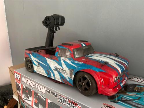 MOET WEG!!!! arrma infraction 4x4, Hobby en Vrije tijd, Modelbouw | Radiografisch | Auto's, Zo goed als nieuw, Ophalen
