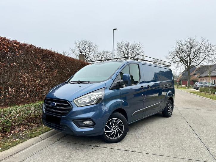 Ford Transit Custom L2 Automaat 170PK, Auto's, Bestelwagens en Lichte vracht, Particulier, Bluetooth, Ford, Diesel, Euro 6, 5 deurs