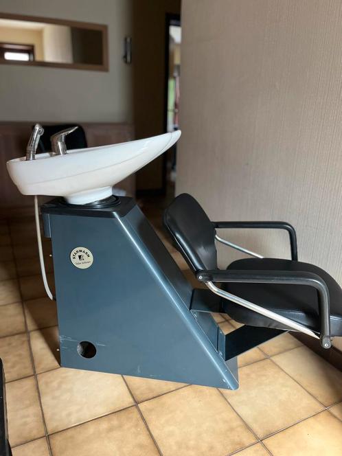 Kapperstoel en wastafel, Huis en Inrichting, Tafels | Kaptafels, Ophalen