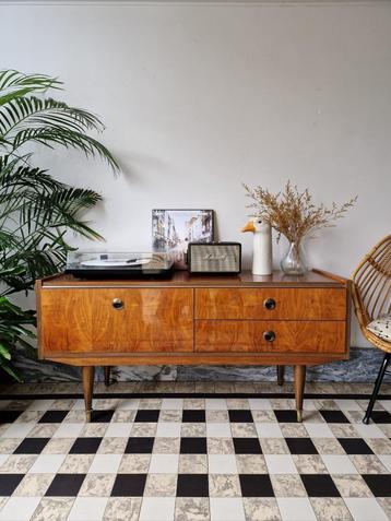 Vintage midcentury dressoir | platenspeler meubel | kast beschikbaar voor biedingen