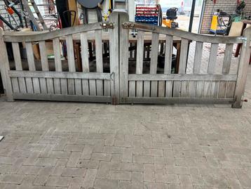 Hardhouten tuinpoort twee delen compleet 3,6m beschikbaar voor biedingen