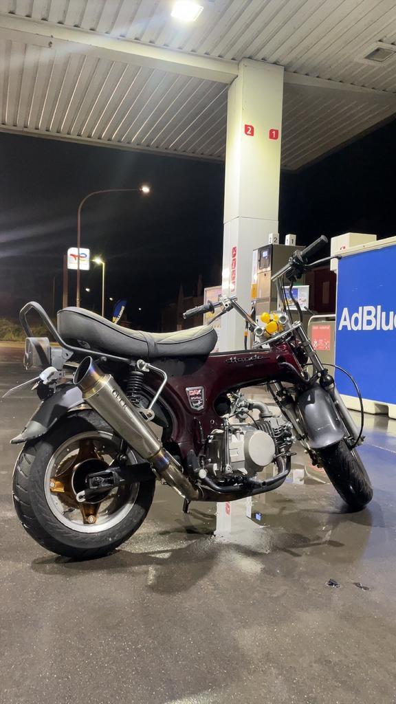 Dax a klasse, Fietsen en Brommers, Brommers | Honda, Zo goed als nieuw, Overige modellen, Klasse A (25 km/u), Ophalen of Verzenden