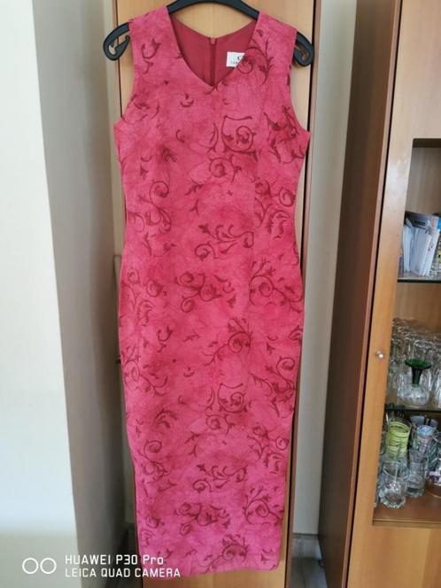 lange jurk maat 38/40, Kleding | Dames, Jurken, Zo goed als nieuw, Maat 38/40 (M), Overige kleuren, Onder de knie, Verzenden