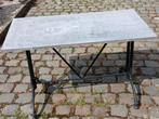 gietijzer tafeltje met arduin blad, Tuin en Terras, Ophalen, Zo goed als nieuw, Rechthoekig, Metaal