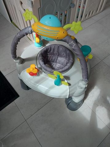 Baby activiteiten tafel speeltafel beschikbaar voor biedingen