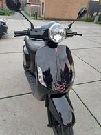 GTS Toscana A-klasse / 1ste eigenaar, Fietsen en Brommers, Ophalen, Zo goed als nieuw, Vespa