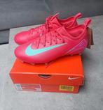 Nieuwe voetbalschoenen maat 36.5, Enlèvement ou Envoi, Neuf