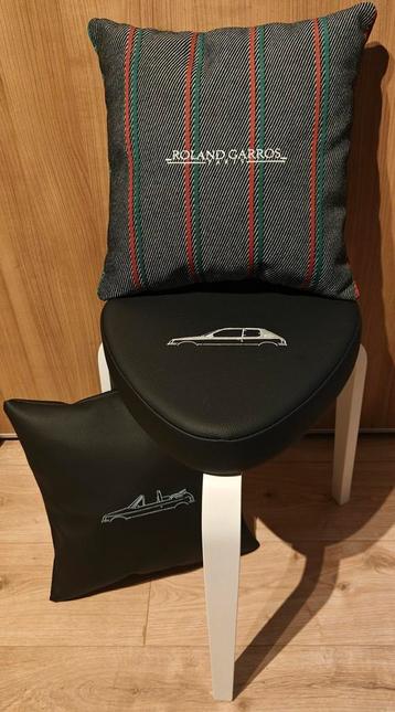 Peugeot krukje en kussens  beschikbaar voor biedingen