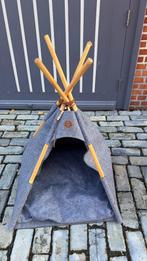 Grijze vilten huisdieren tipi – 62 x 62 x 90 cm, Dieren en Toebehoren, Kattenmanden, Ophalen, Zo goed als nieuw, Vilt