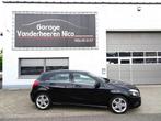 Mercedes-Benz A-CLASS 180 CDi Urban NAVI,CAMERA,SPORTZETELS,, Auto's, Mercedes-Benz, 1385 kg, Gebruikt, 4 cilinders, Zwart