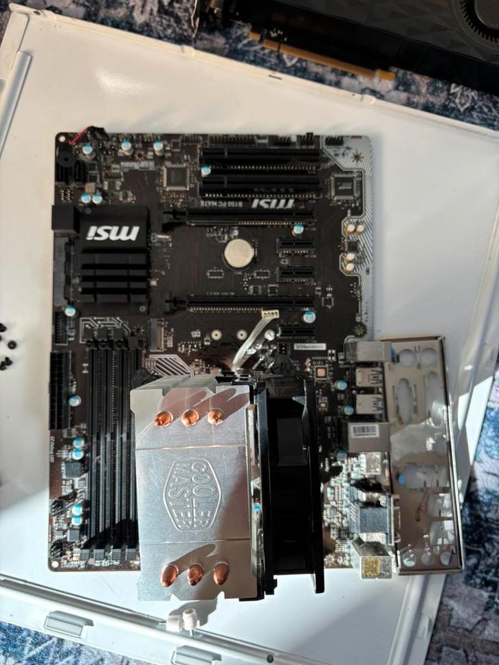 MSI B150 PC Mate+CPU Intel i5 6600K 3.5Ghz+fan CPU Corsair, Computers en Software, Moederborden, Gebruikt, Intel, DDR4, Ophalen