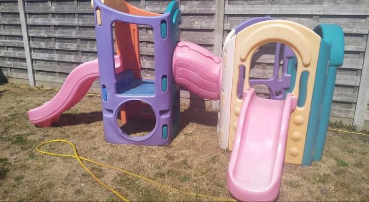 Little Tikes speelhuis 8 in 1 met 2 glijbanen, Kinderen en Baby's, Speelgoed | Buiten | Speeltoestellen, Gebruikt, Glijbaan, Ophalen