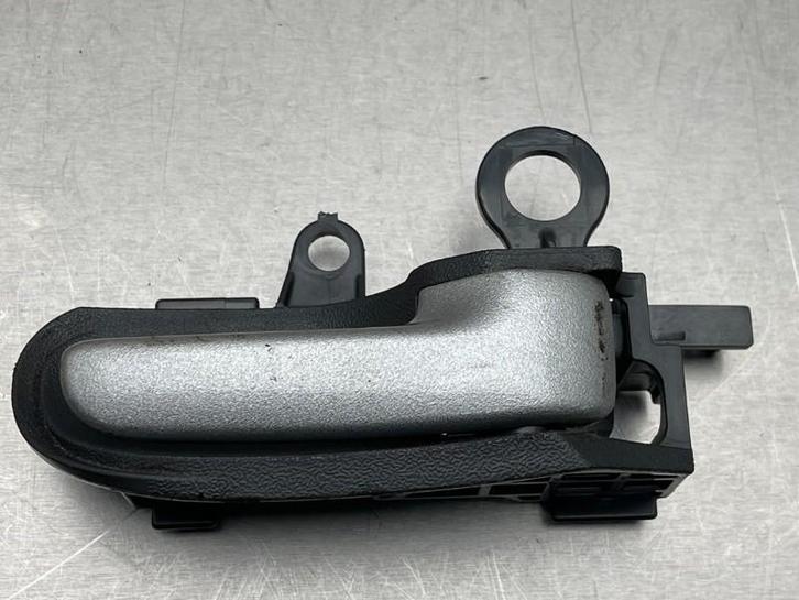 POIGNEE EXTÉRIEURE DROIT Toyota Yaris (P1), Autos : Pièces & Accessoires, Carrosserie & Tôlerie, Toyota, Droite, Utilisé