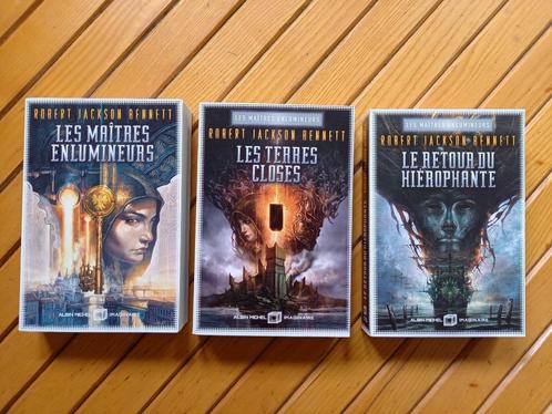 Les maitres enlumineurs (intégrale) de Robert Jackson Bennet, Boeken, Science fiction, Zo goed als nieuw, Ophalen