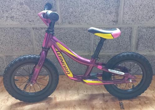 Degelijke loopfiets kinderfiets Winora Rage 12" fiets, Fietsen en Brommers, Fietsen | Kinderfietsjes, Ophalen